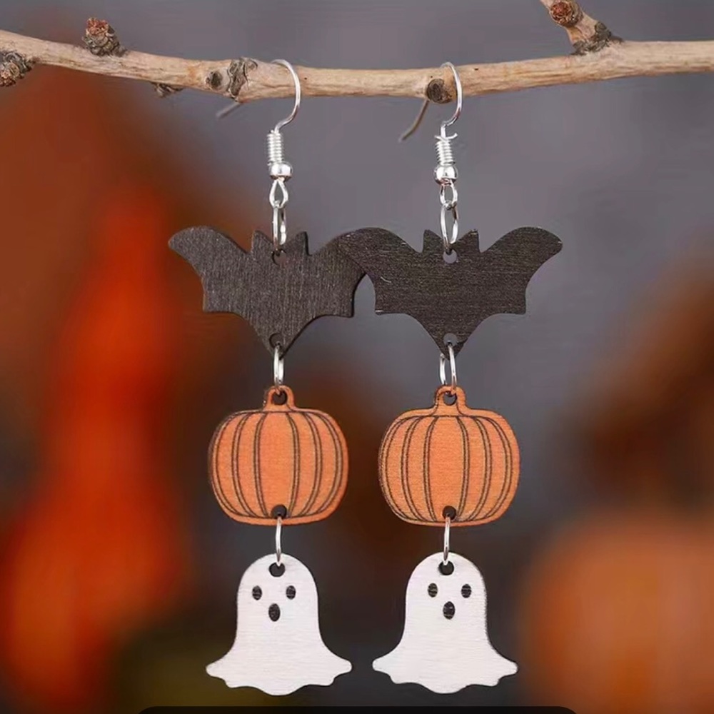 Halloween Dangle Earrings with Ghost 👻 Pumpkin 🎃 and 🦇 Bat. With Silvertone